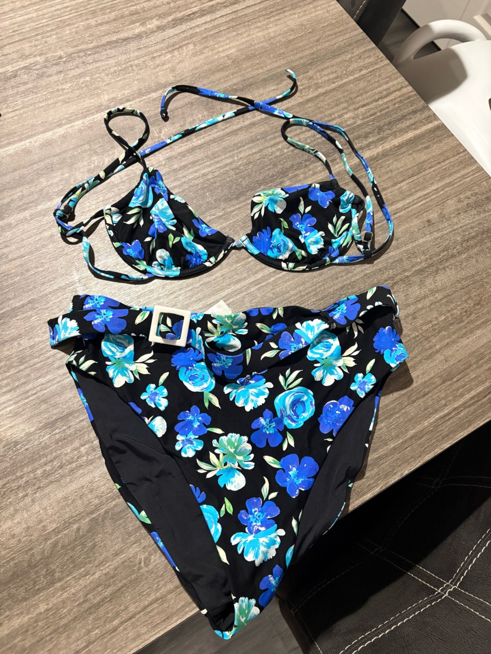 Womens WeWoreWhat Blue Floral Bikini